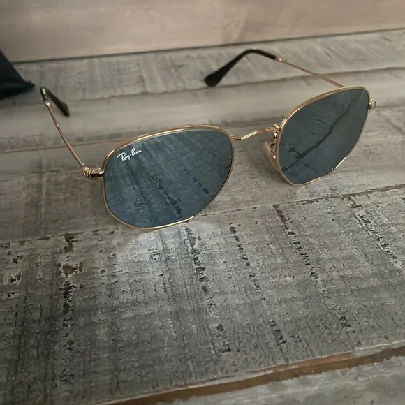 Ray-ban aviator sunglasses - Picture 2 of 3